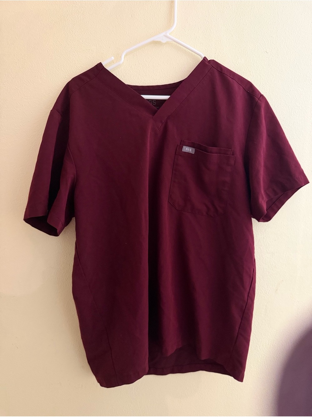 Women’s Figs Scrubs Set Maroon